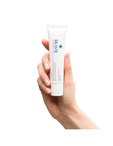 RILASTIL AQUA INTENSE 72 H GEL CREMA  1 ENVASE...